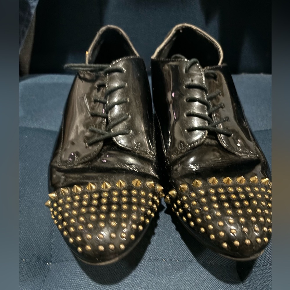 G.H Bass and Co Glenna Studded Oxford in Black